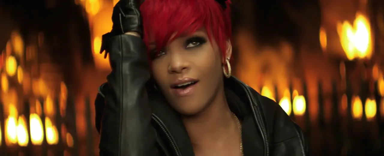 Eminem ft Rhianna Love The Way You Lie